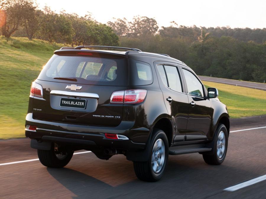  Chevrolet TrailBlazer 2012 года  (фото 3 из 28)
